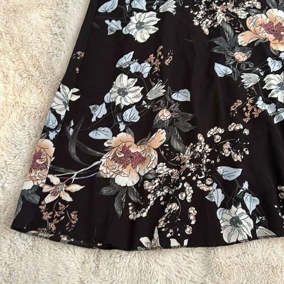 Spring floral and black dress, Emery Rose, size medium - Picture 3 of 8